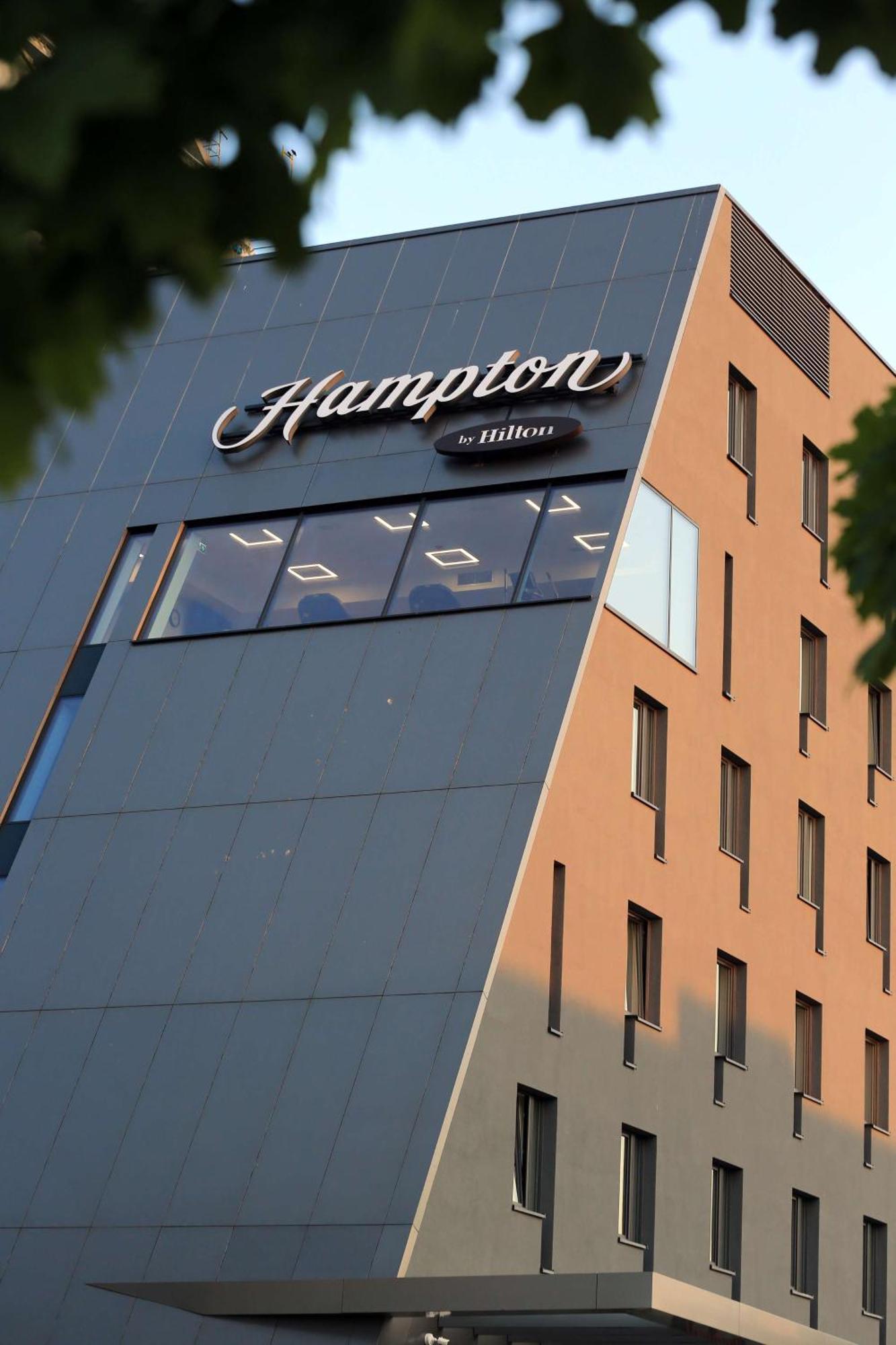 Hampton By Hilton Olsztyn Hotel Olsztyn  Exterior photo